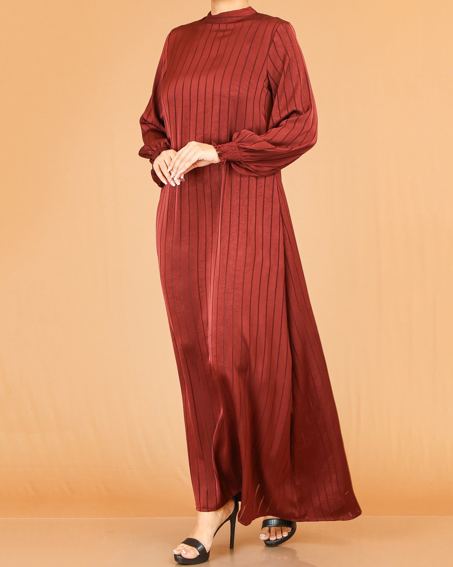 Maroon Textured Stripe Abaya with Gathered Sleeves