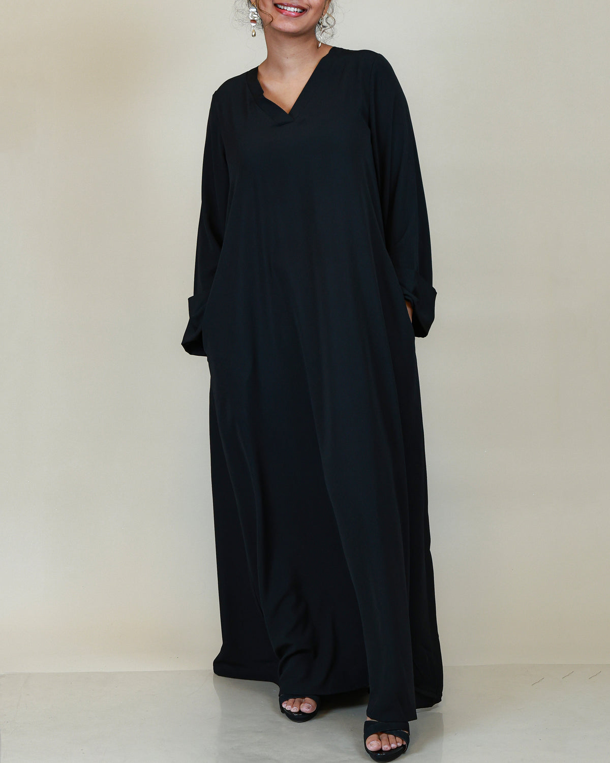 Noir Grace Abaya
