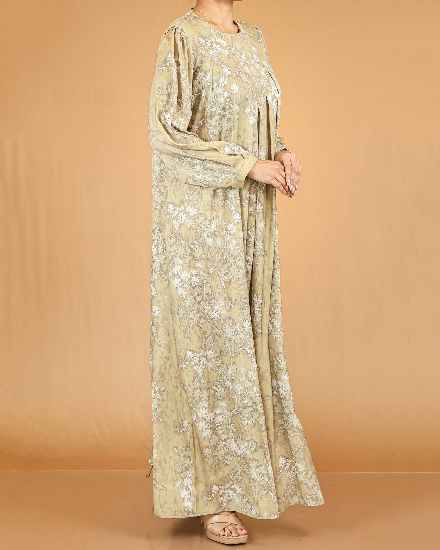 Beige Floral Pleated Modest Abaya
