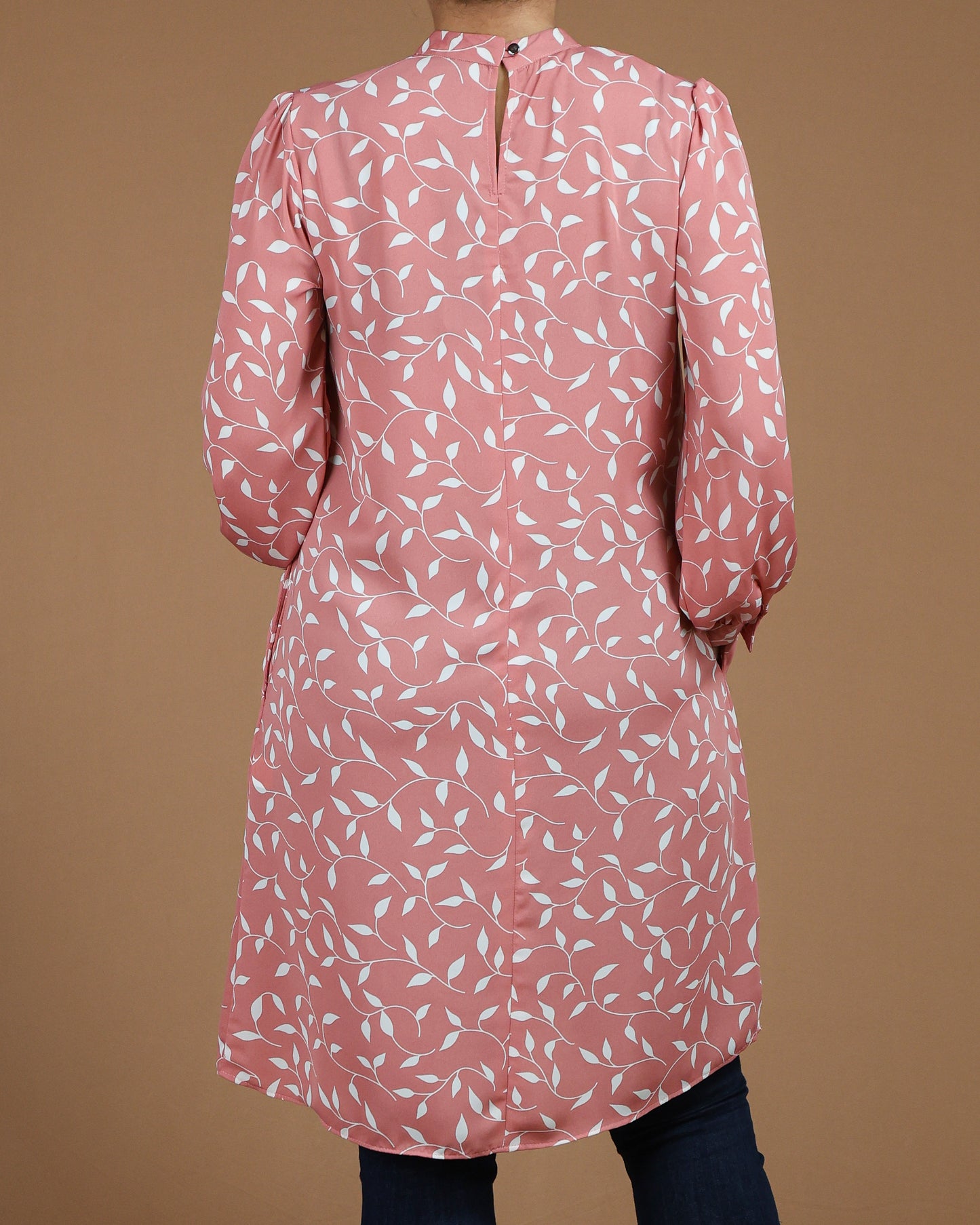 Leaf-Print Long Top with Pockets