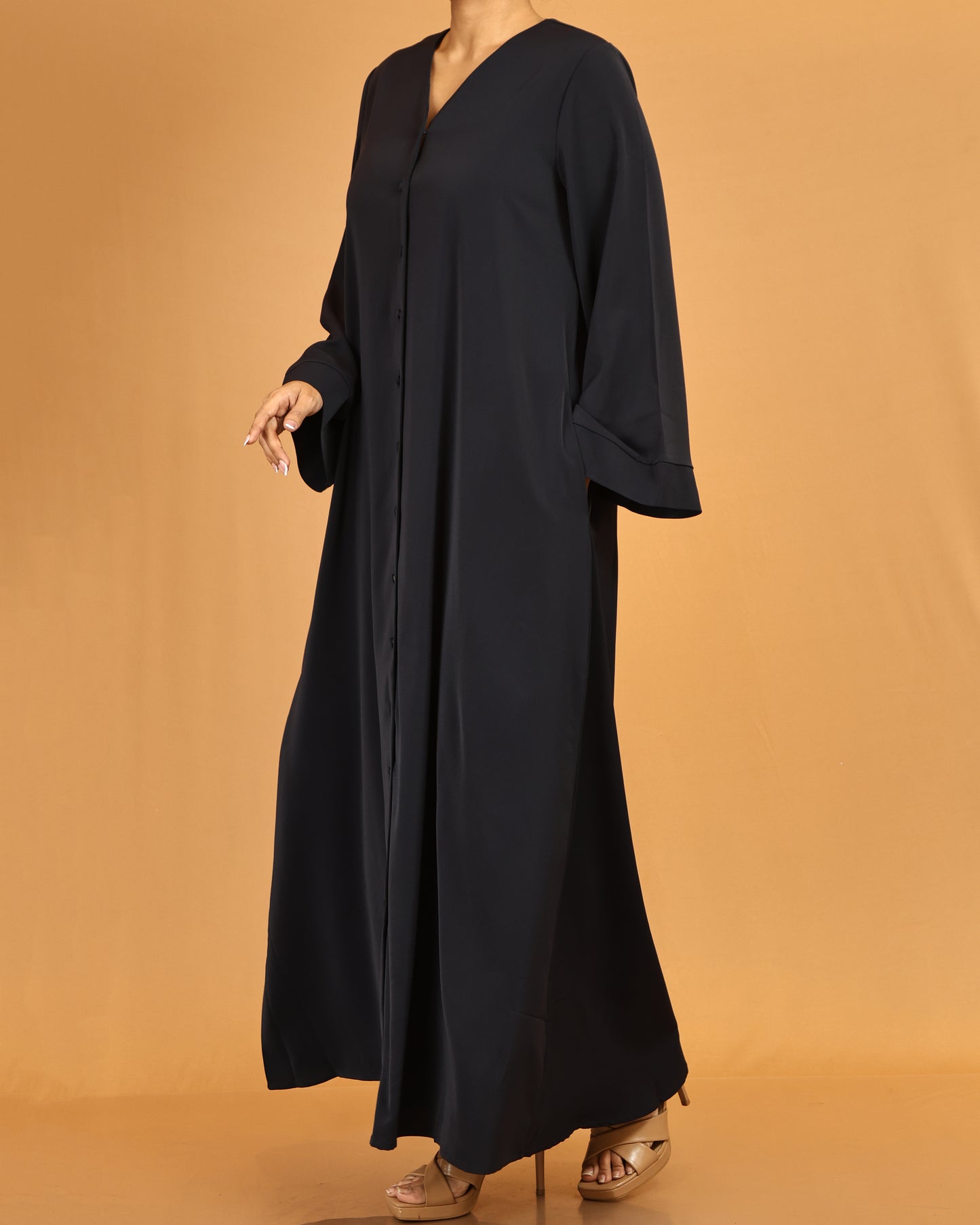 Button-Front Flared Sleeve Abaya Maxi – Classic Black