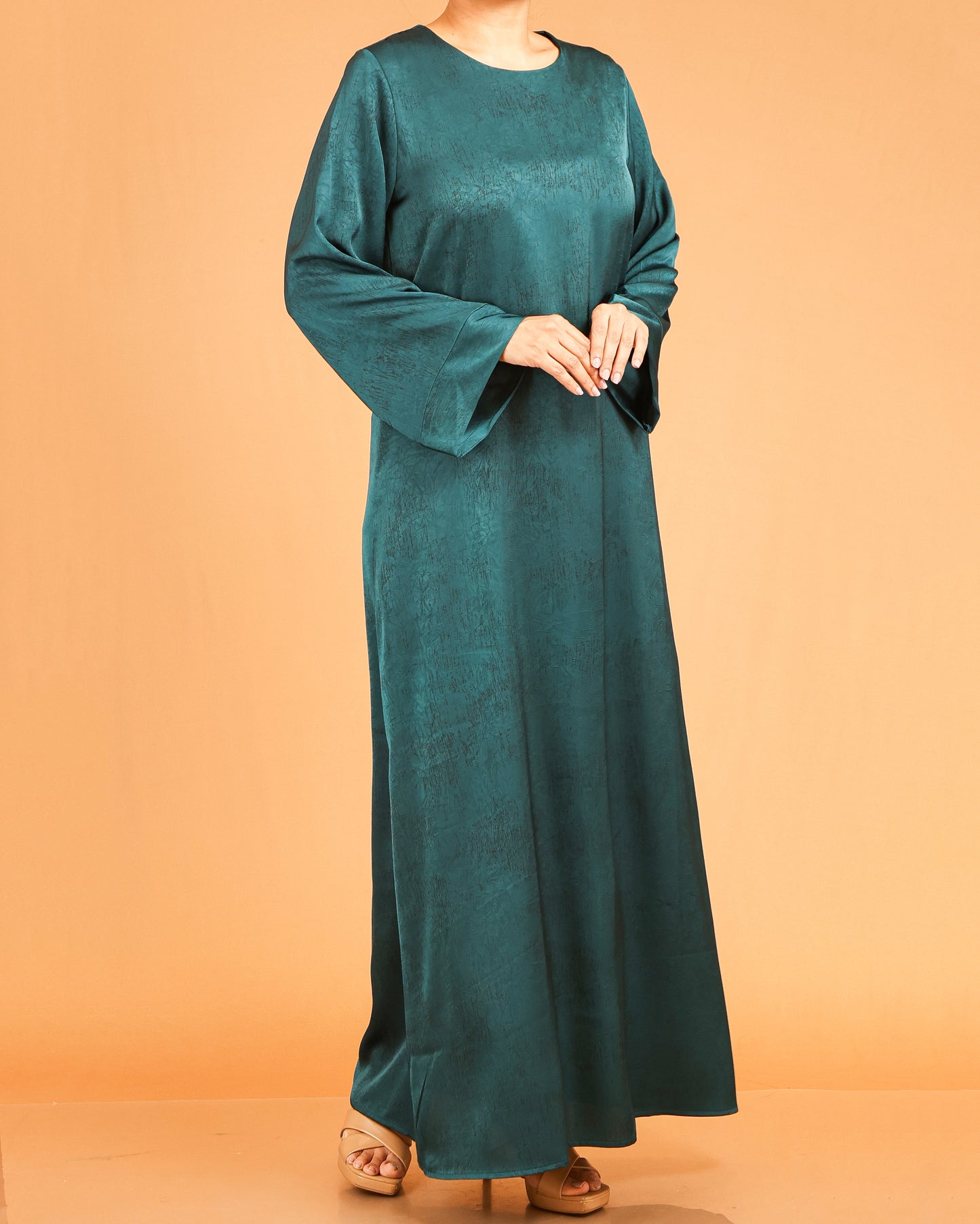 Emerald Grove Textured Flow Abaya
