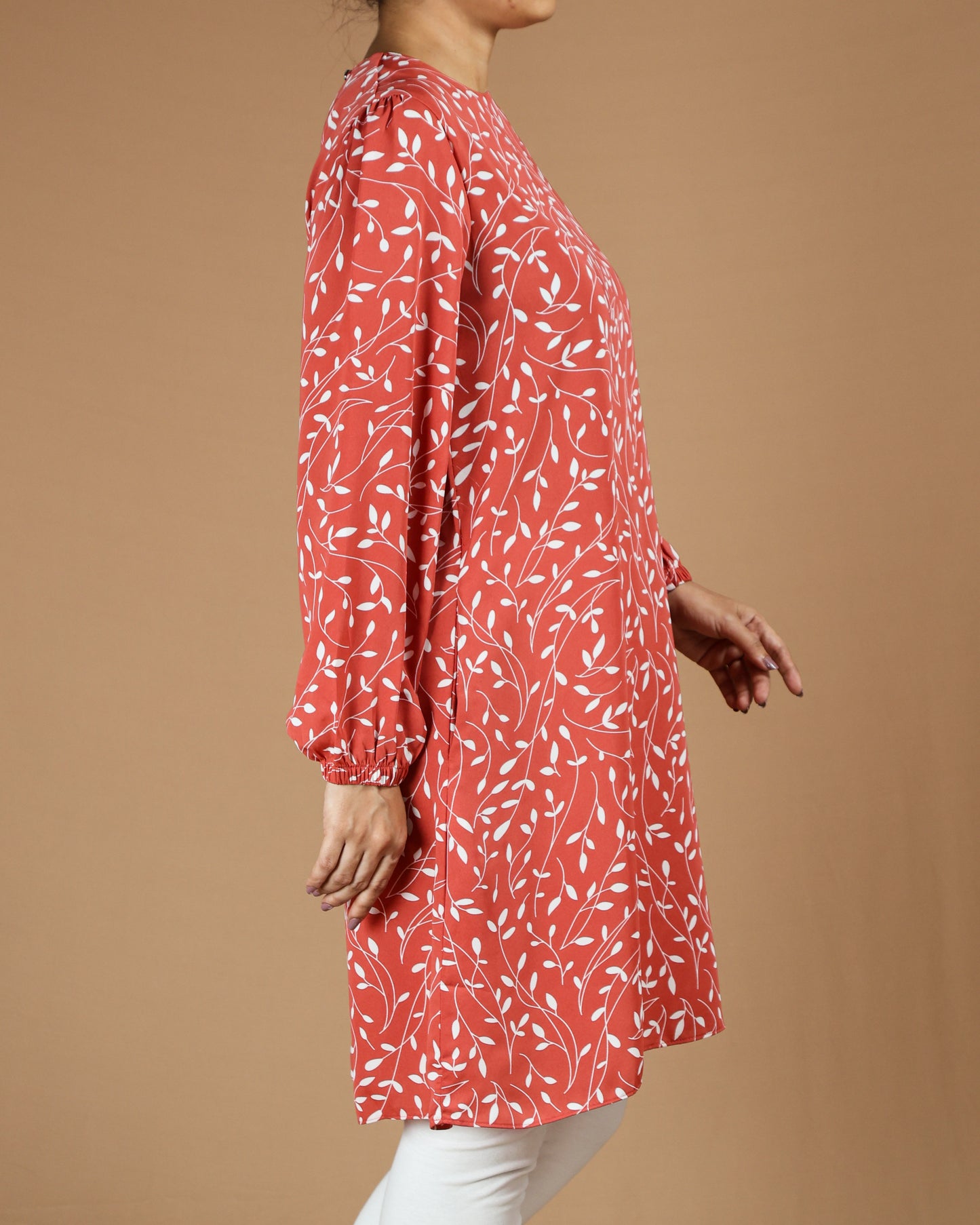 Leaf-Print Long Top with Pockets