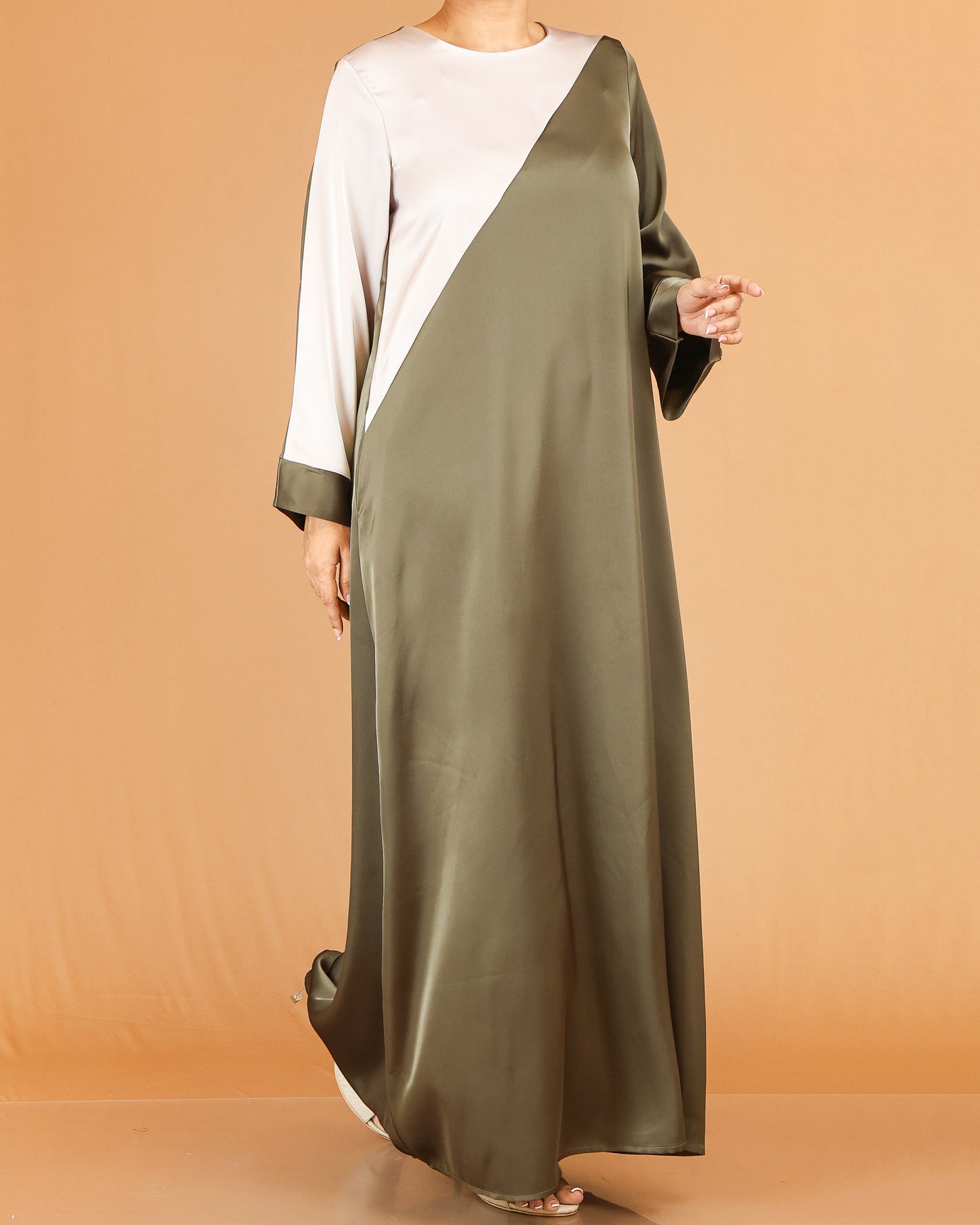 Olive Green & Ivory Asymmetric Panel Abaya with Flowy Sleeve Detail