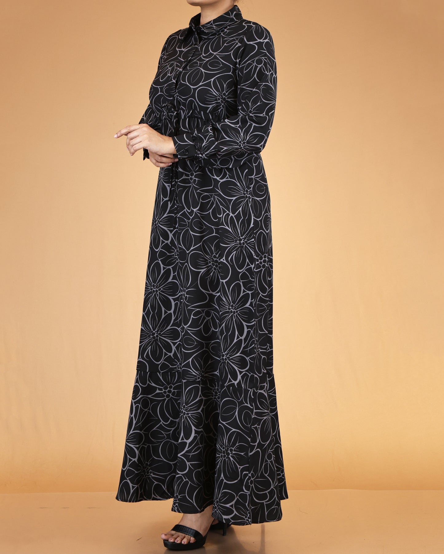 Black Floral Line Print Abaya Maxi Dress