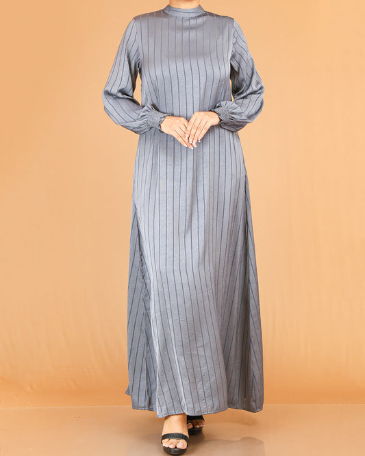 Grey Textured Stripe Abaya with Gathered Sleeves