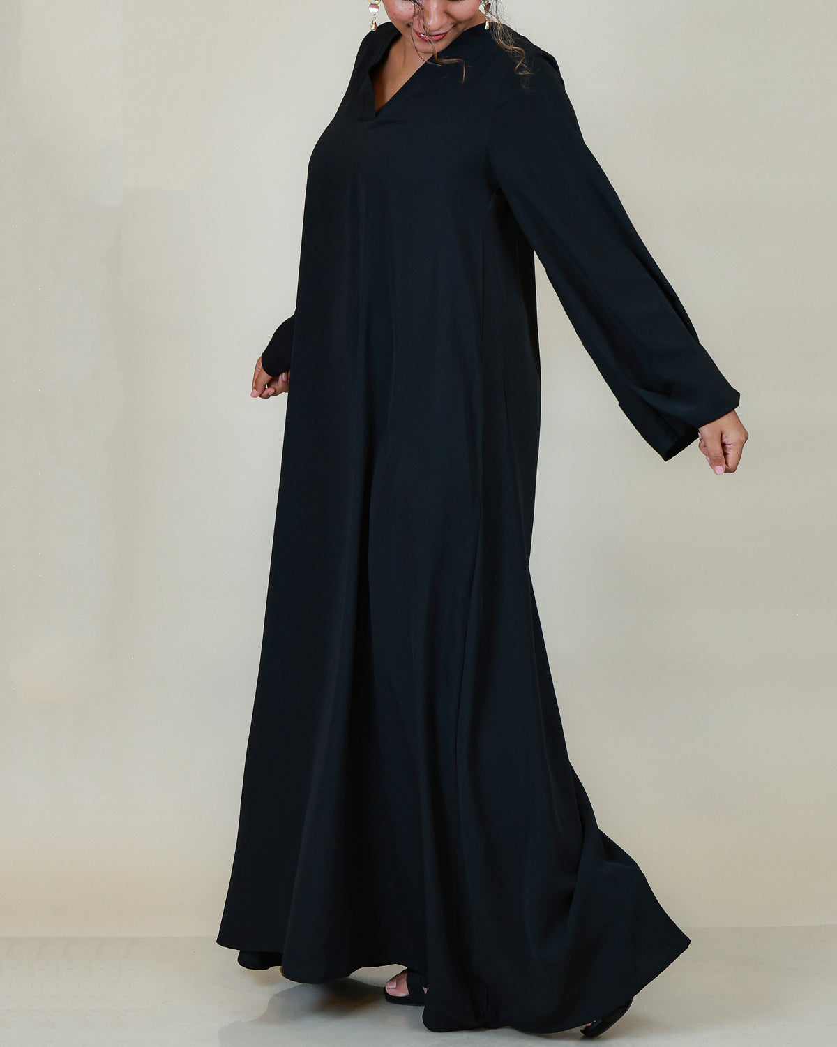 Noir Grace Abaya