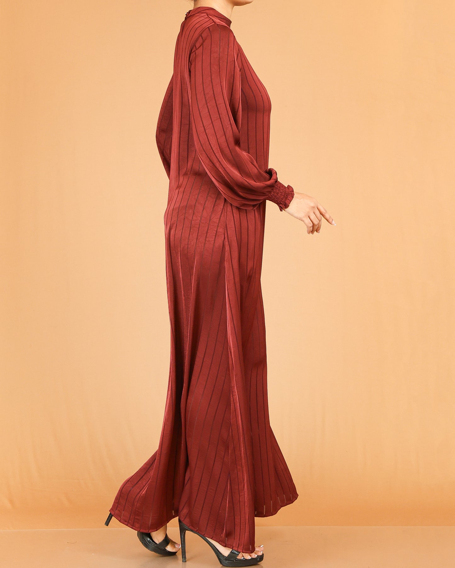 Maroon Textured Stripe Abaya with Gathered Sleeves