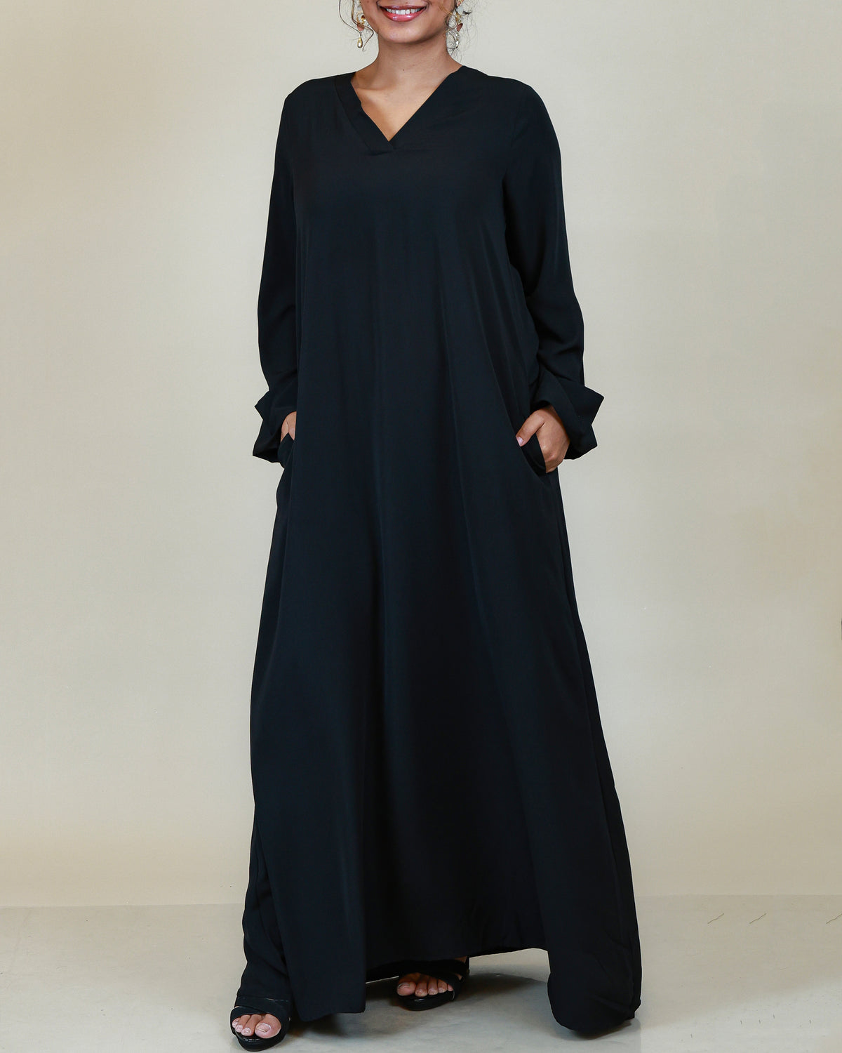 Noir Grace Abaya