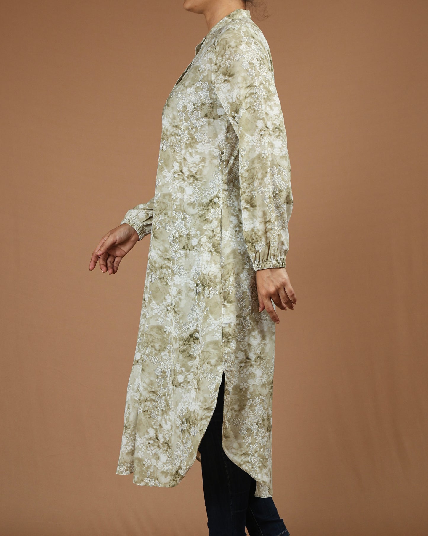 Flowy Long Shirt Tunic - Elegant Floral Print