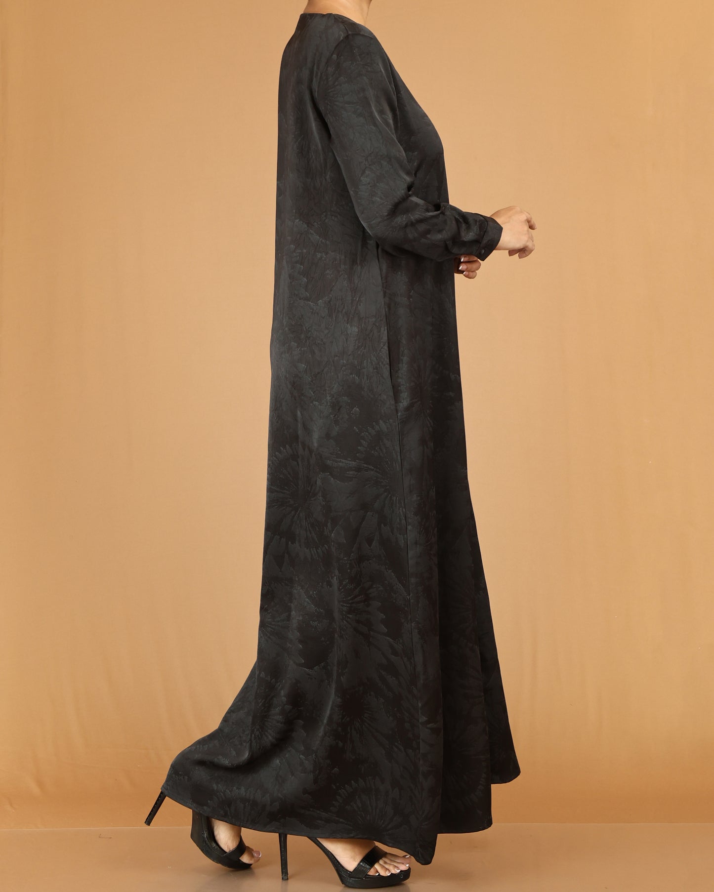 Black Minimal Button Down Abaya Maxi with V-Neckline