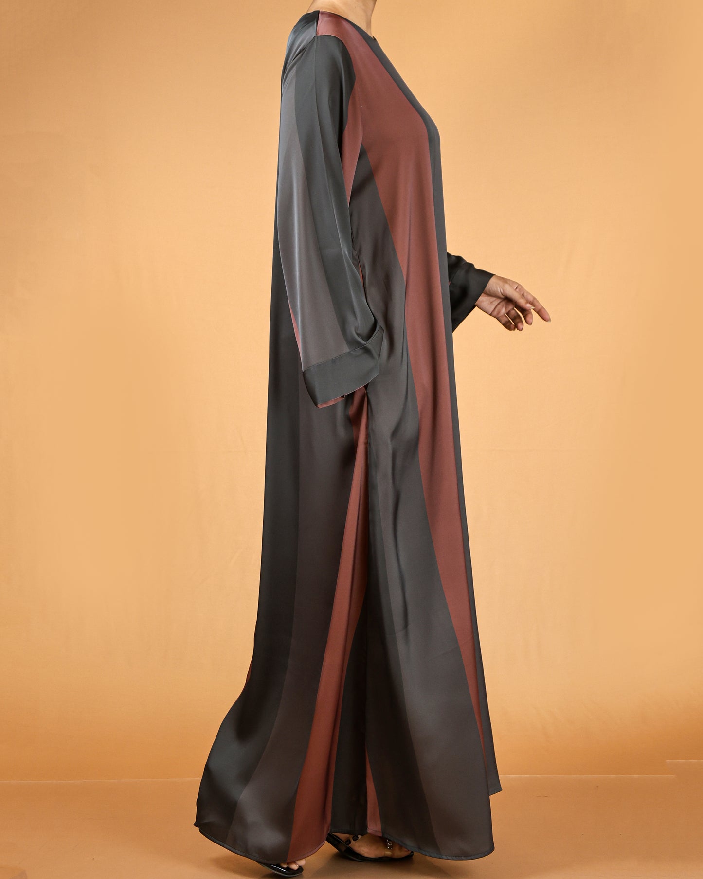 Elegant Striped Flow Maxi Dress