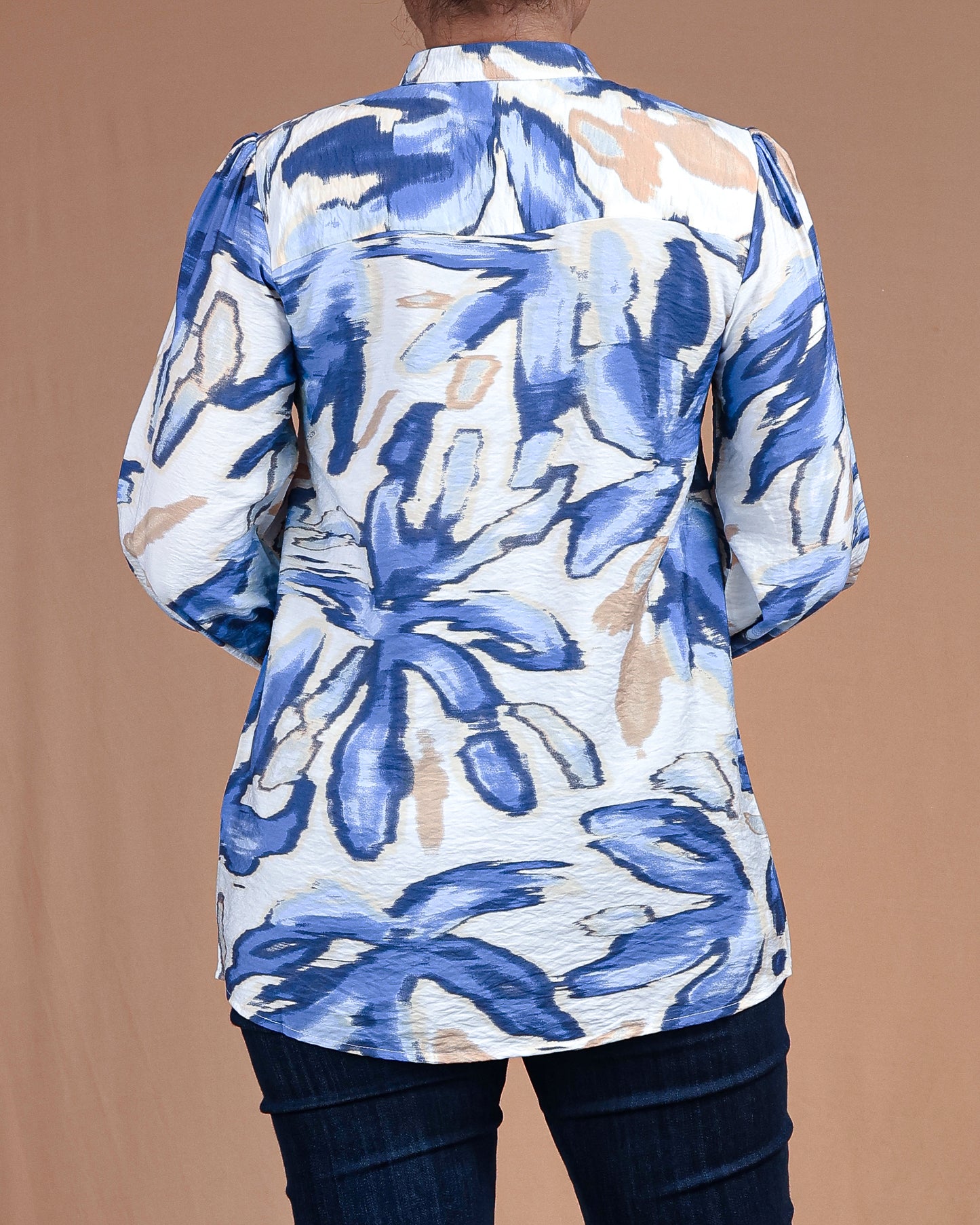 Abstract Bloom Button-Front Top – Blue & Beige