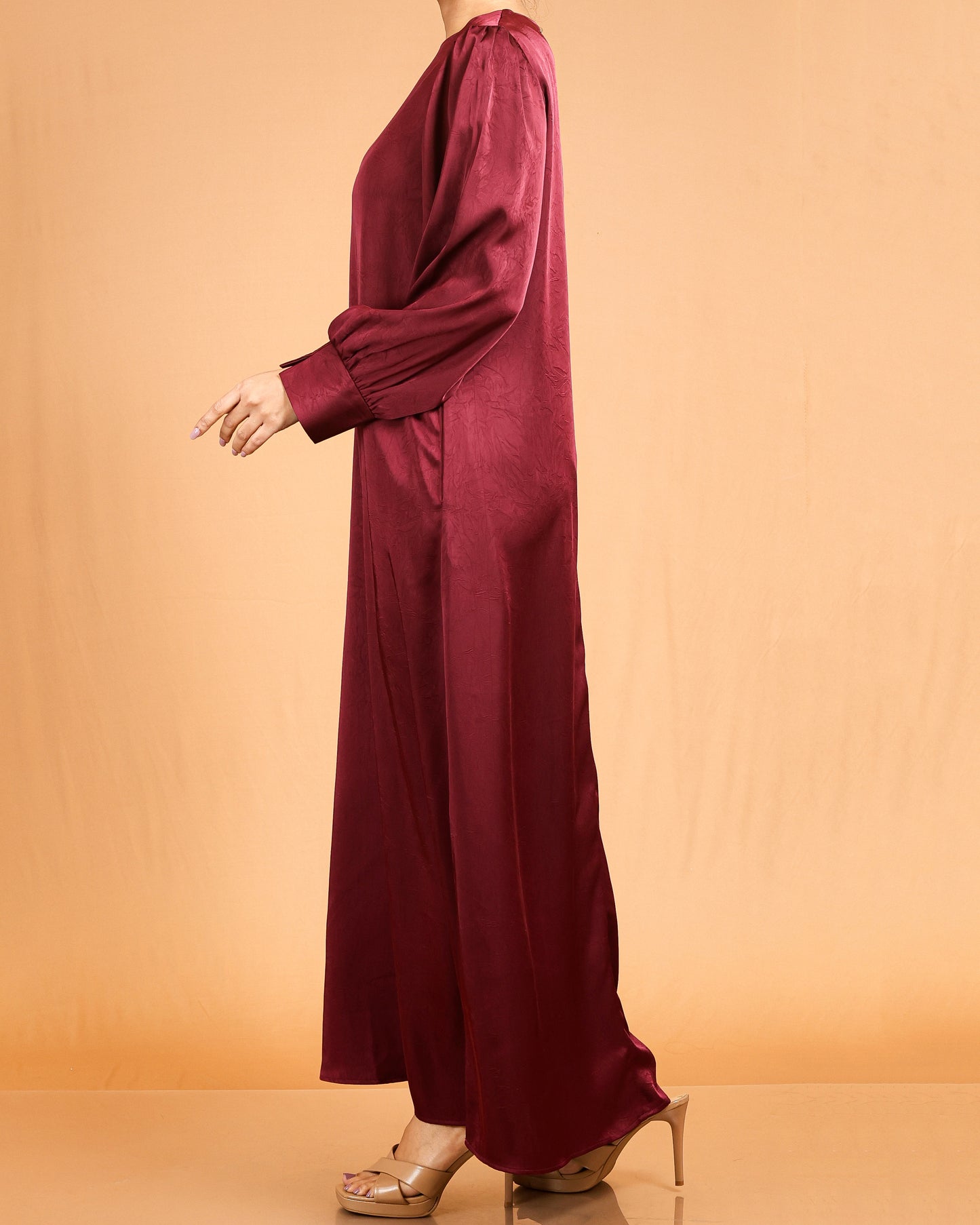 Luxe Soft-Silk Abaya – Wine Red