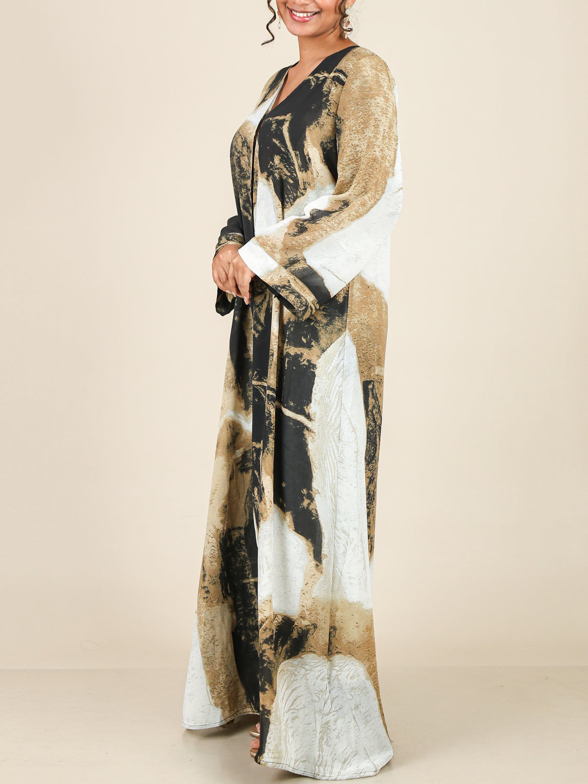 Azura Sandstone Abstract Print Abaya