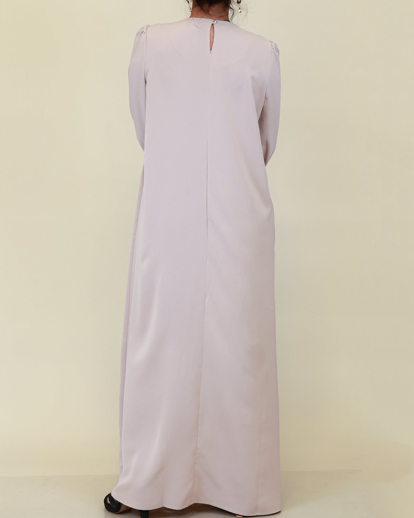 Aurelia Pleated Pearl Abaya