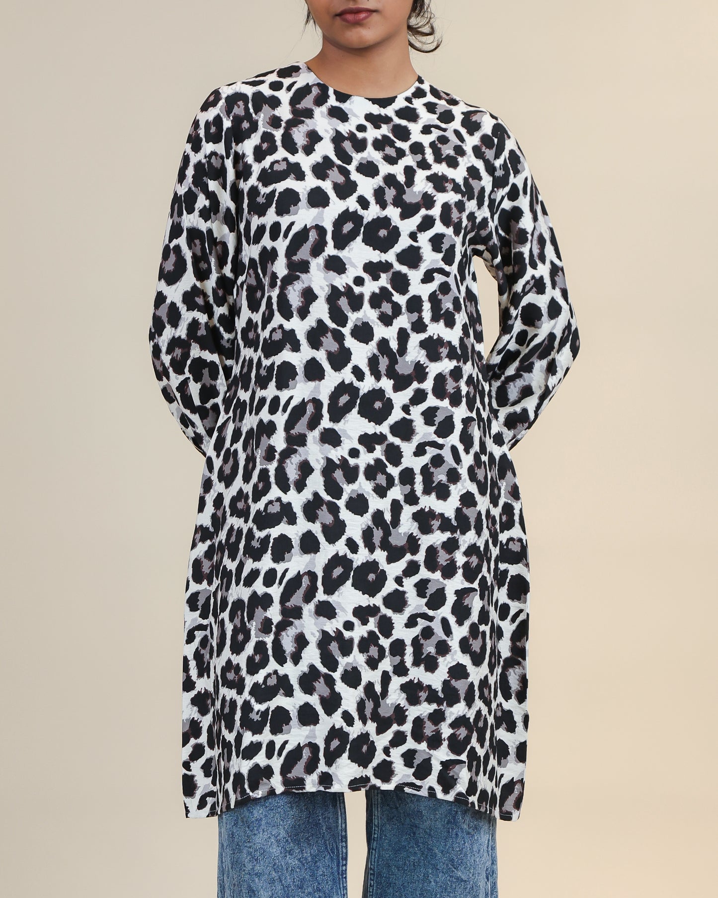 Ivory Noir Leopard Print Top