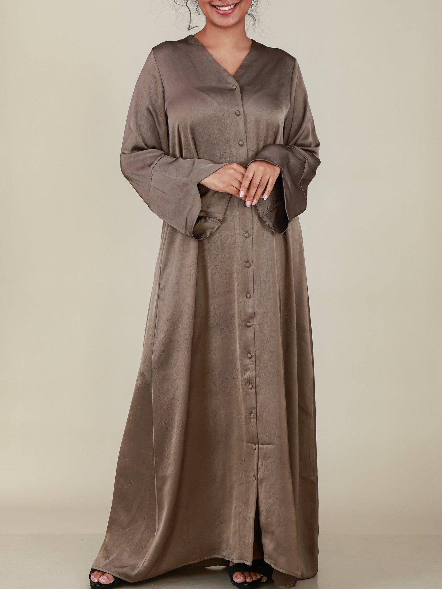 Amara Taupe Bell Sleeve Abaya