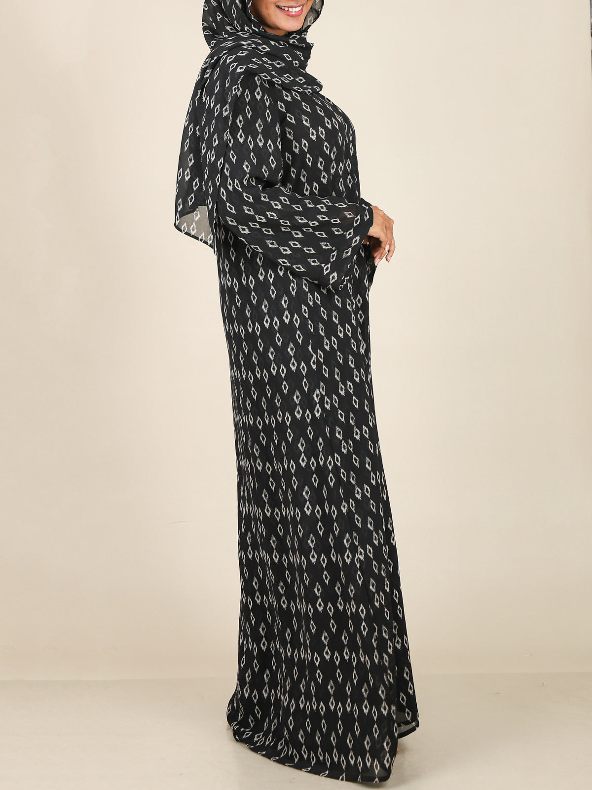 Azura Black Diamond Print Abaya