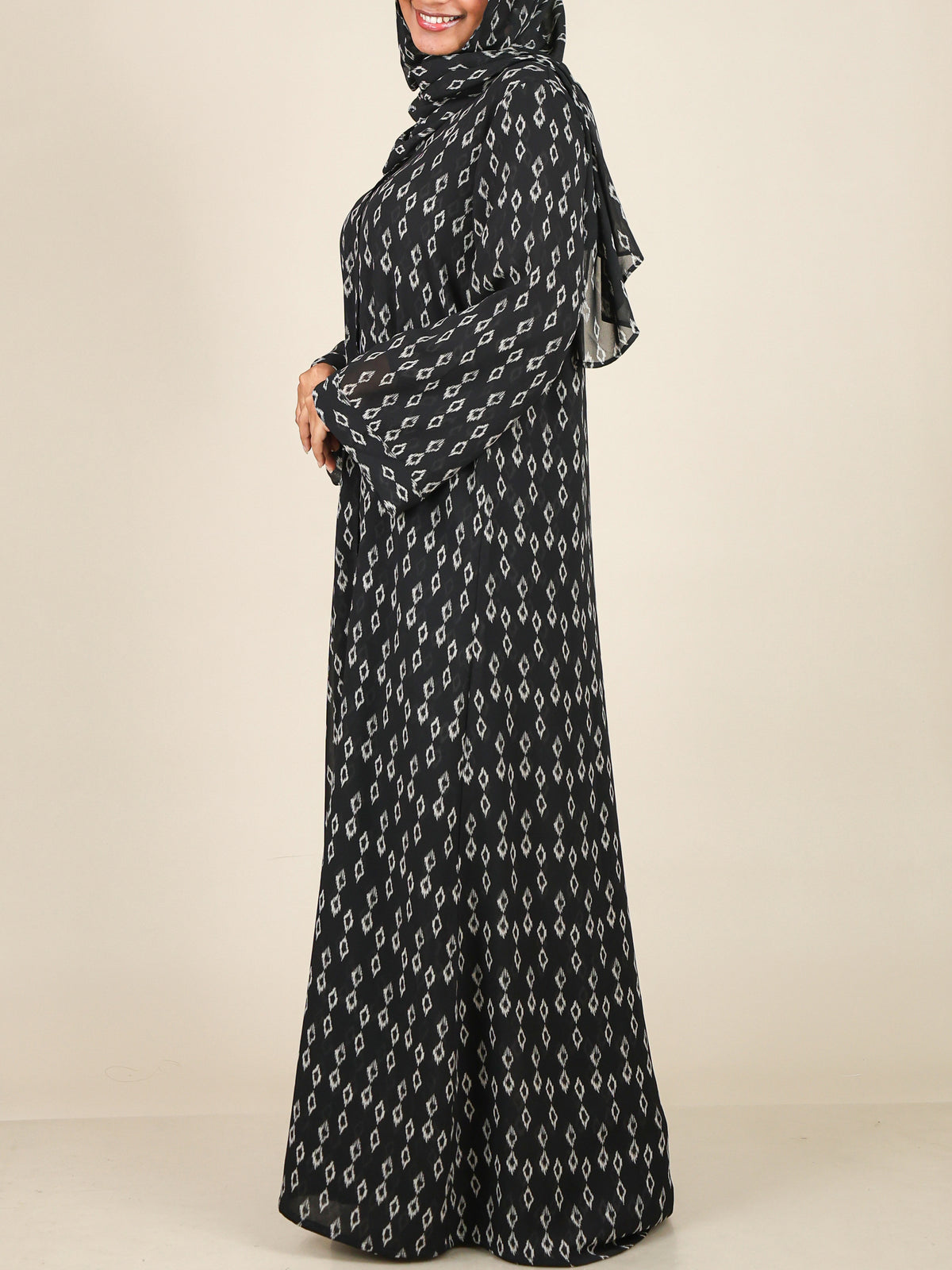 Azura Black Diamond Print Abaya