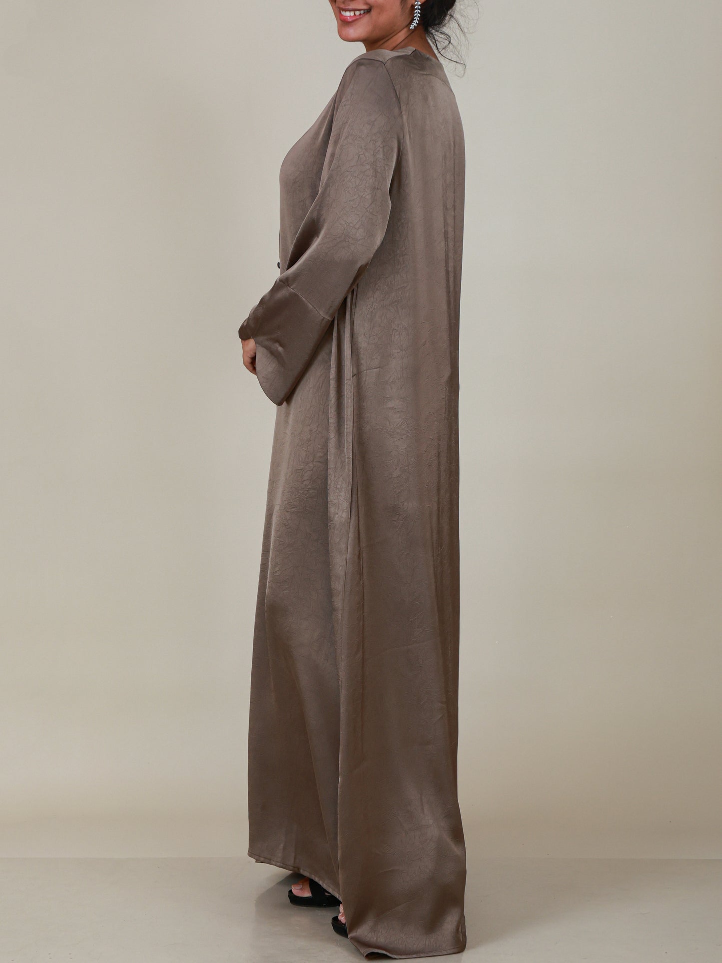 Amara Taupe Bell Sleeve Abaya