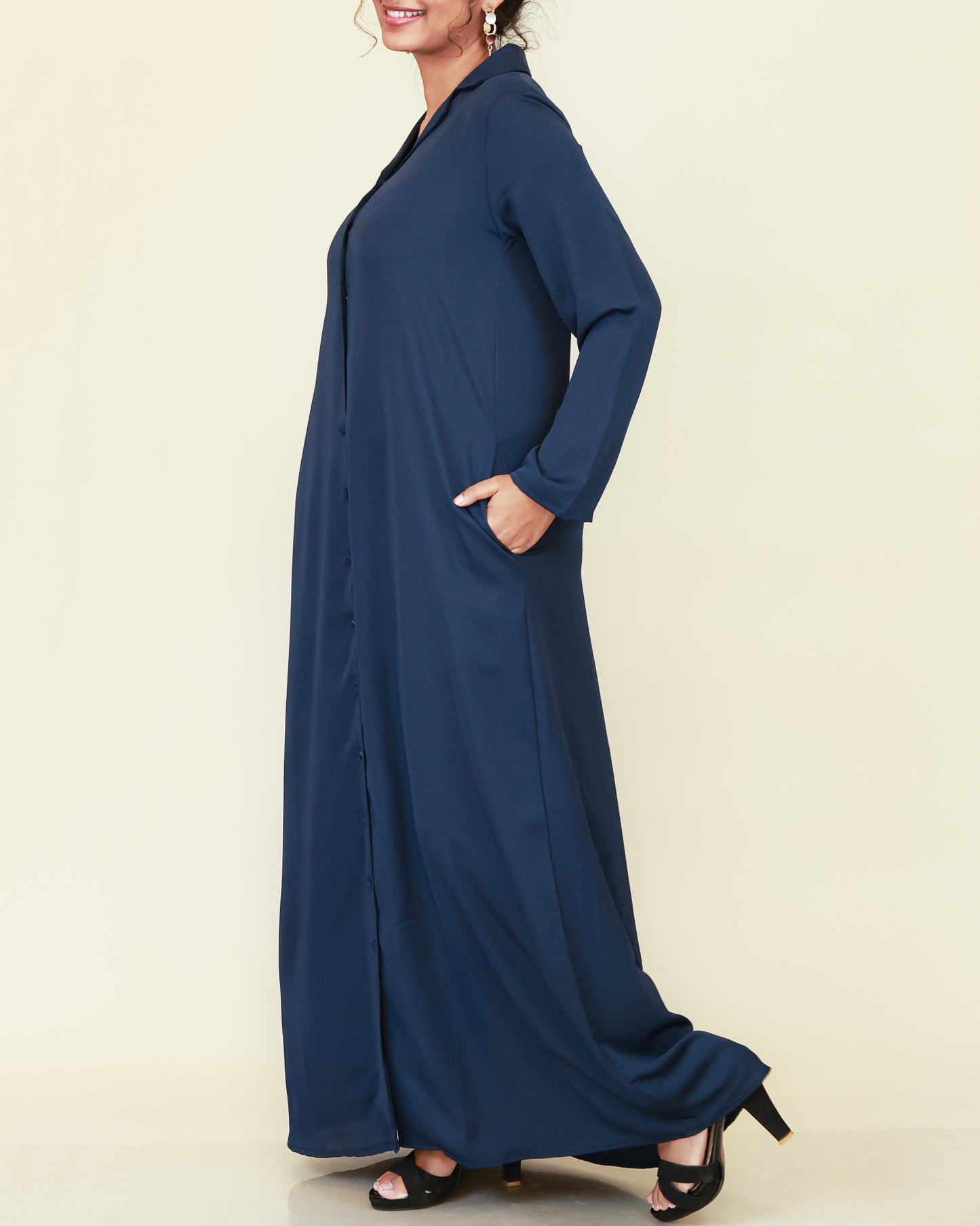 Midnight Avenue Abaya