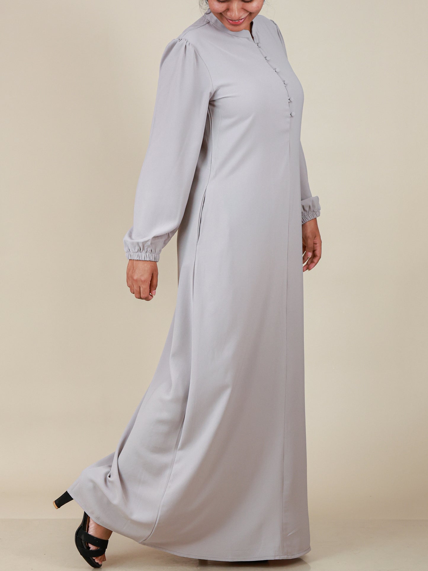 Elara Silver Mist Button Detail Abaya