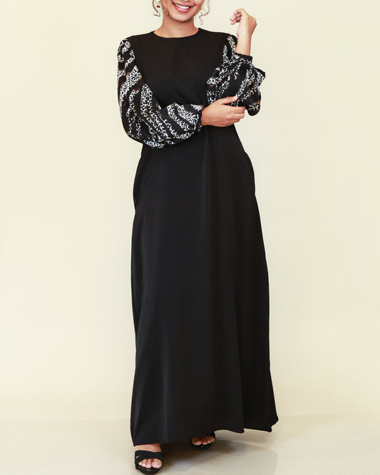 Savannah Grace Abaya – Black