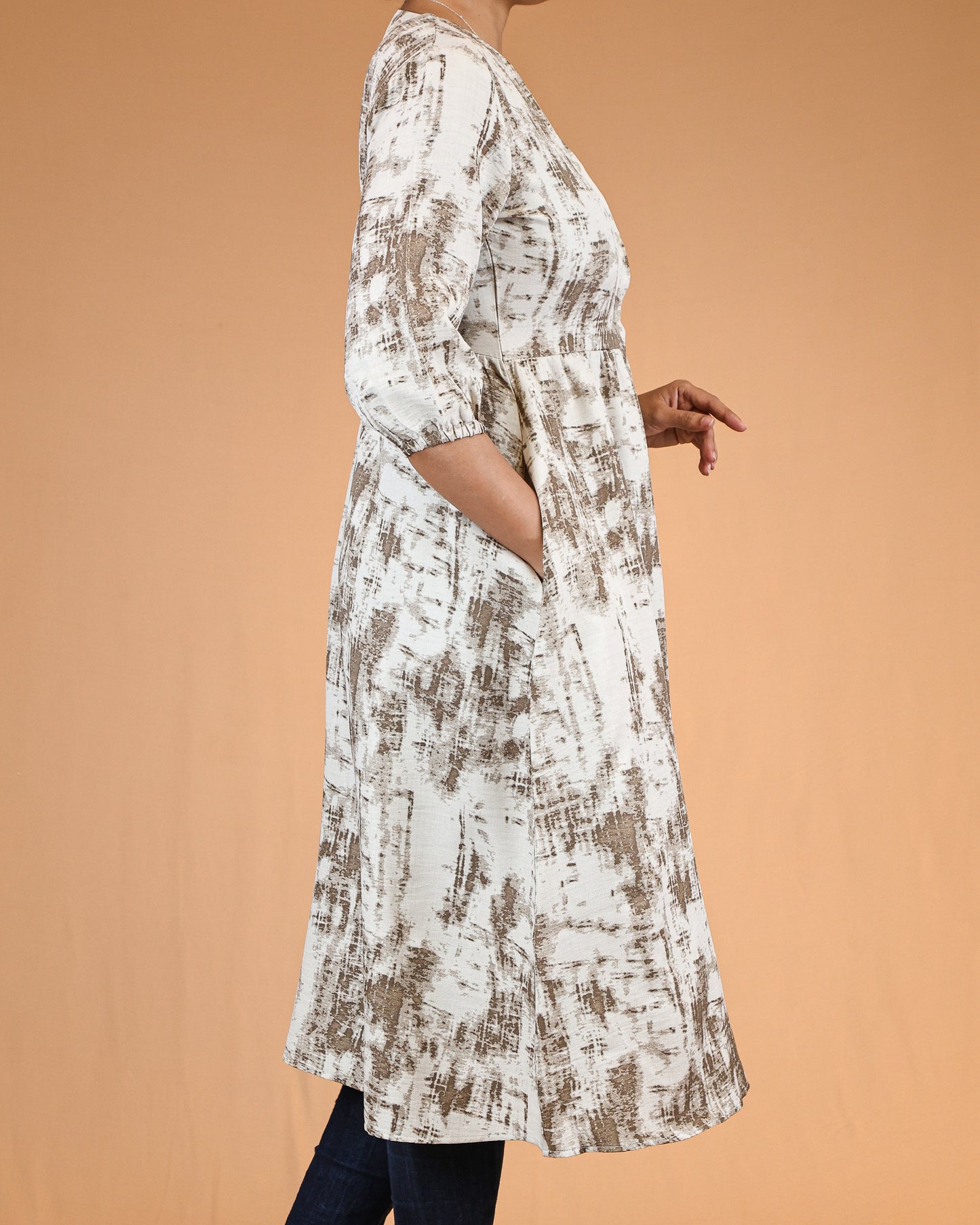 Ivory Mocha Brushstroke Button-Front Long Top