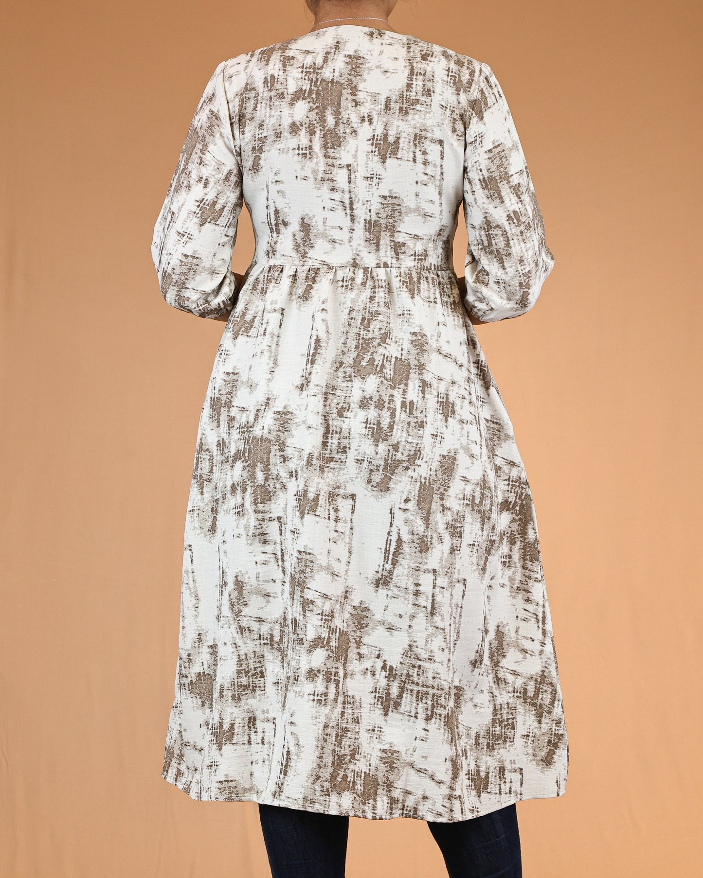 Ivory Mocha Brushstroke Button-Front Long Top