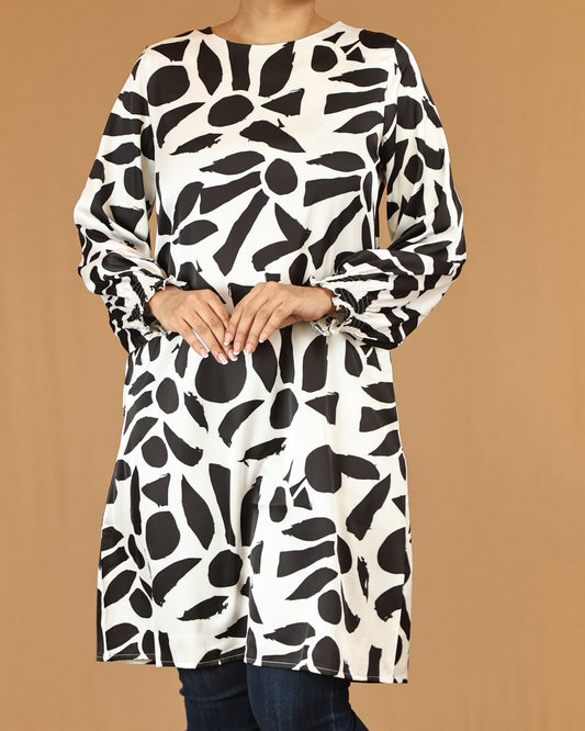 Black Abstract Print Midi Top with Gathered Sleeves