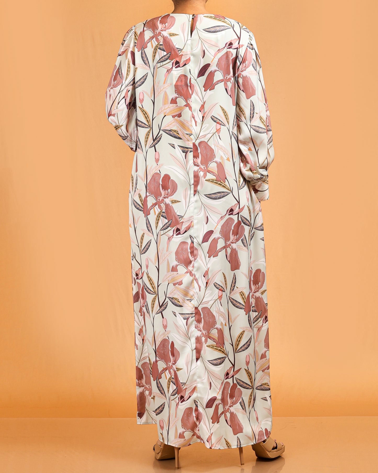 Soft Floral Flow Abaya – Rose Mix