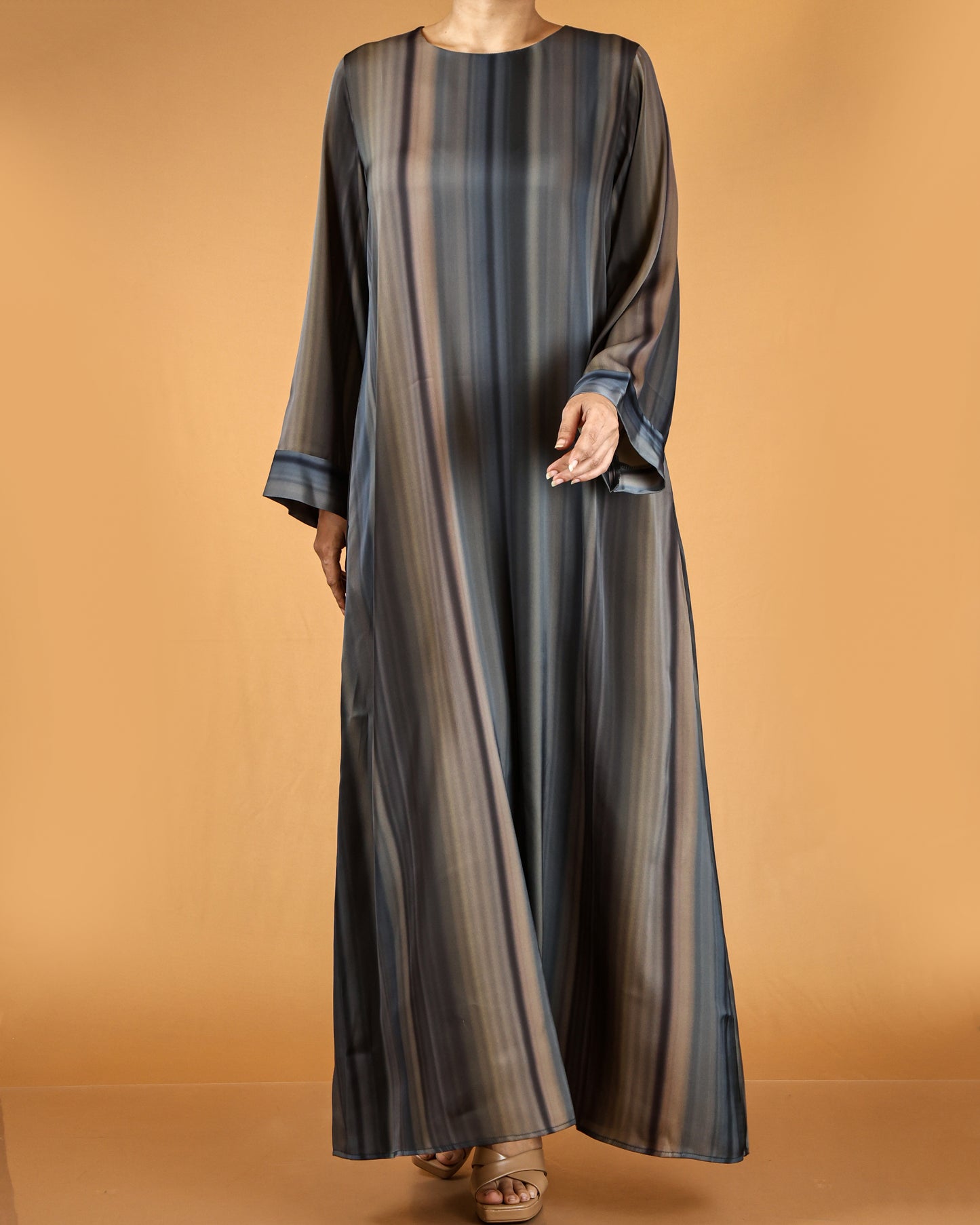 Elegant Striped Flow Maxi Dress