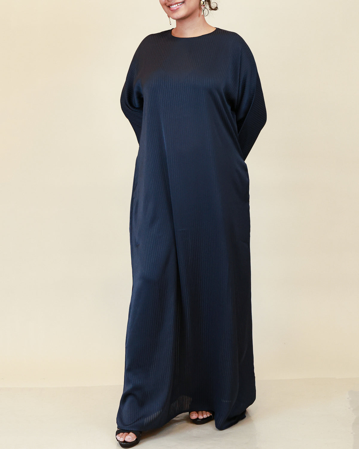 Aurelia Ribbed Abaya – Midnight Navy