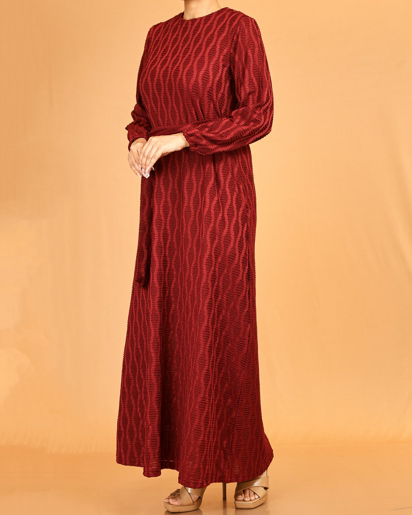 Textured Belted Maxi Dress – Deep Maroon