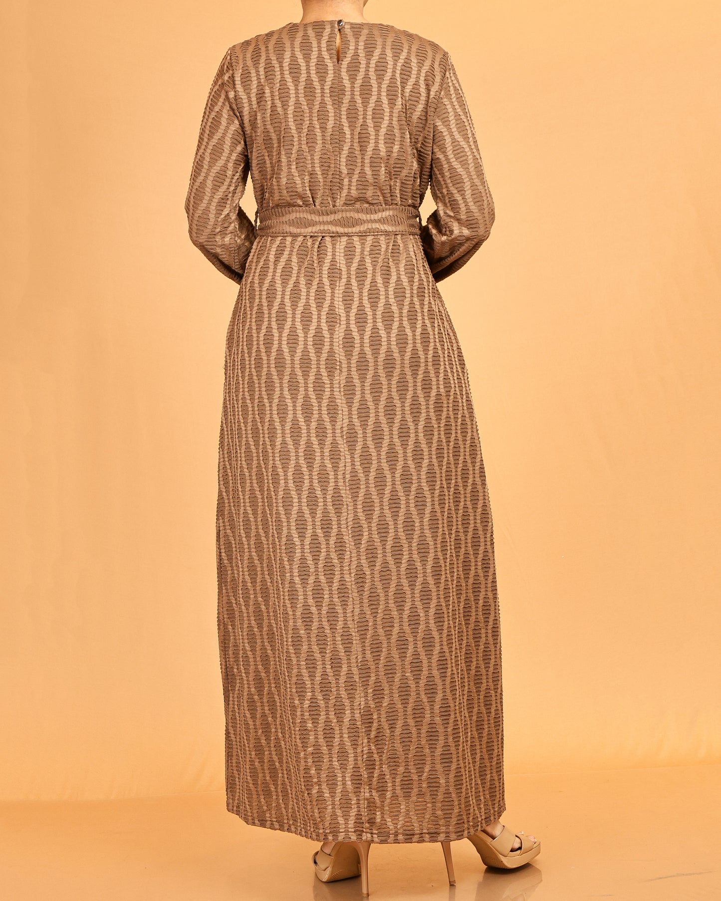 Textured Belted Maxi Dress – Warm Taupe
