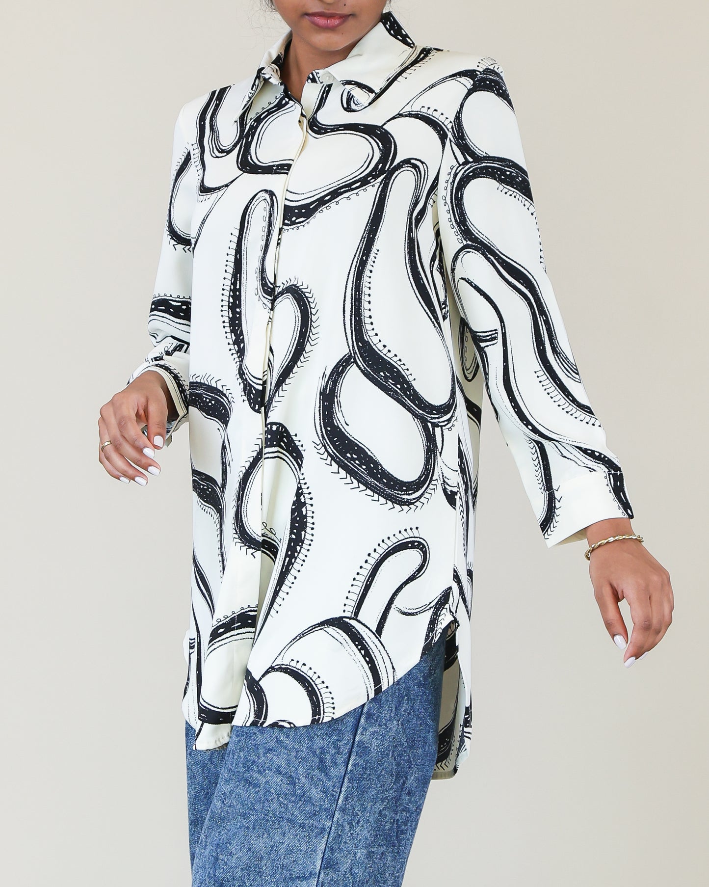 Ivory Noir Abstract Flow Shirt Dress