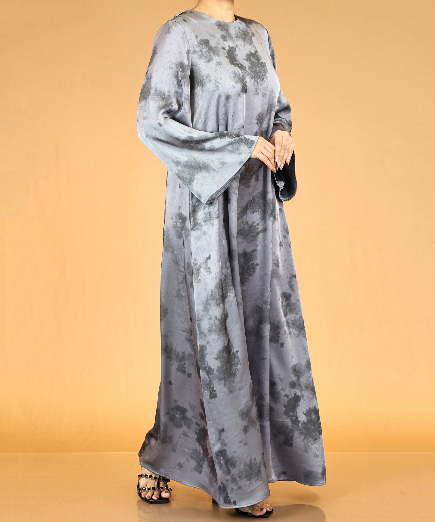 Smoky Grey Flared-Sleeve Modest Abaya