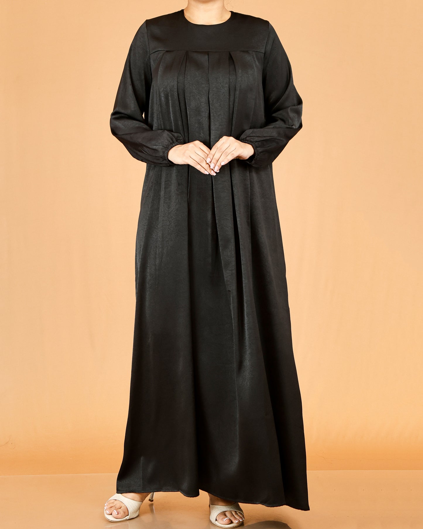 Elegant Black Pleated Abaya
