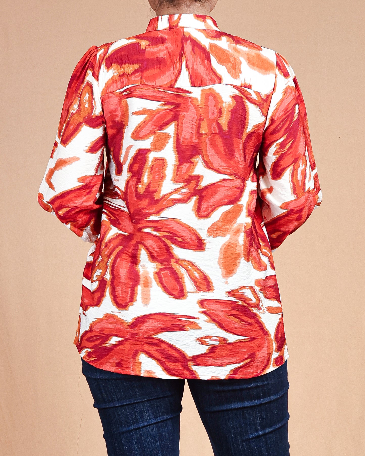 Abstract Bloom Button-Front Top – Red & White