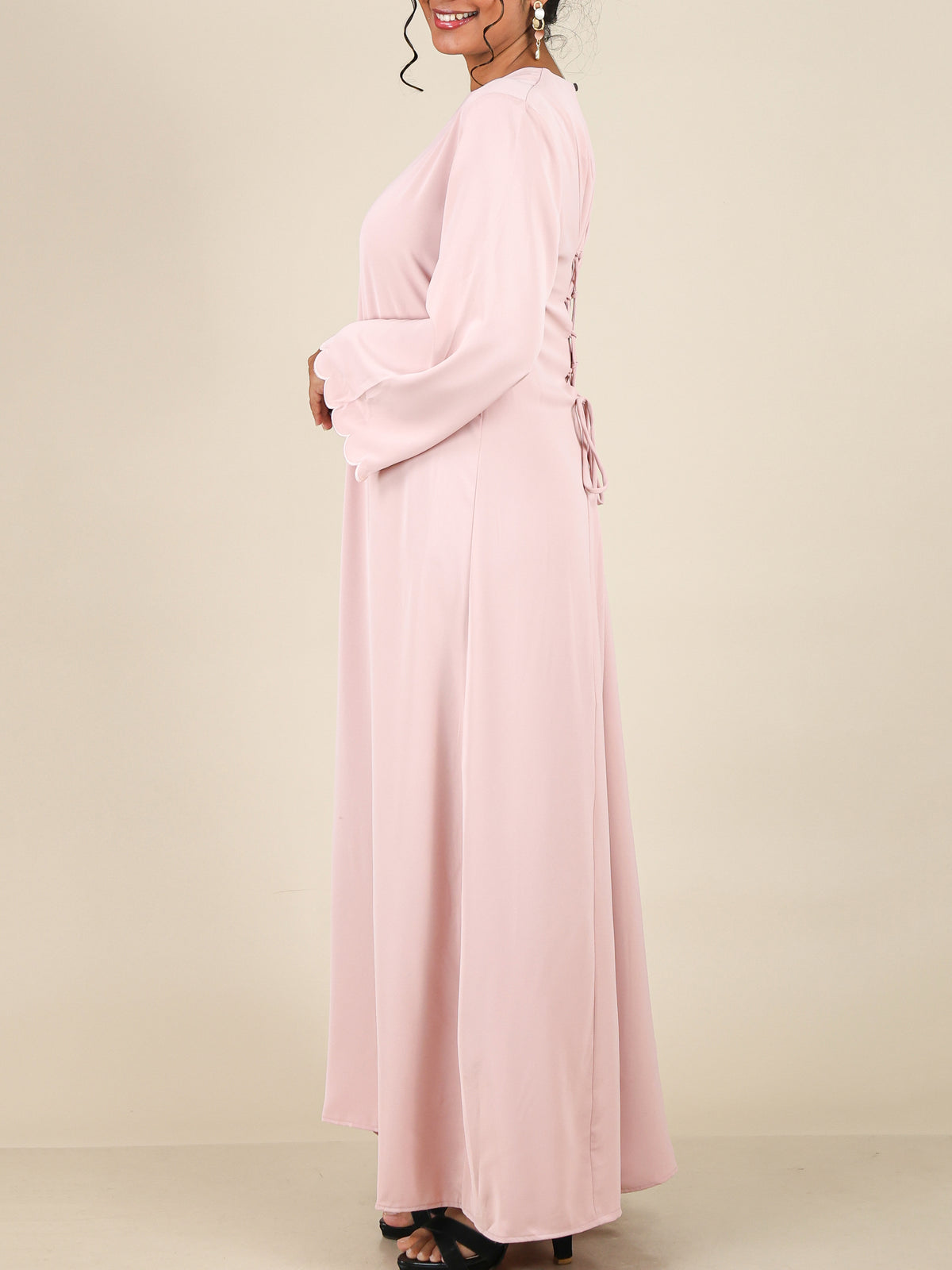 Estelle Blush Pink Scalloped Sleeve Abaya