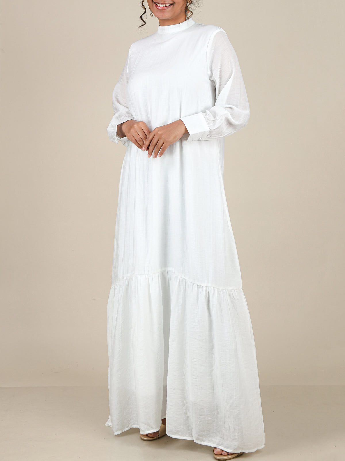 Evelisse White Striped Tiered Abaya