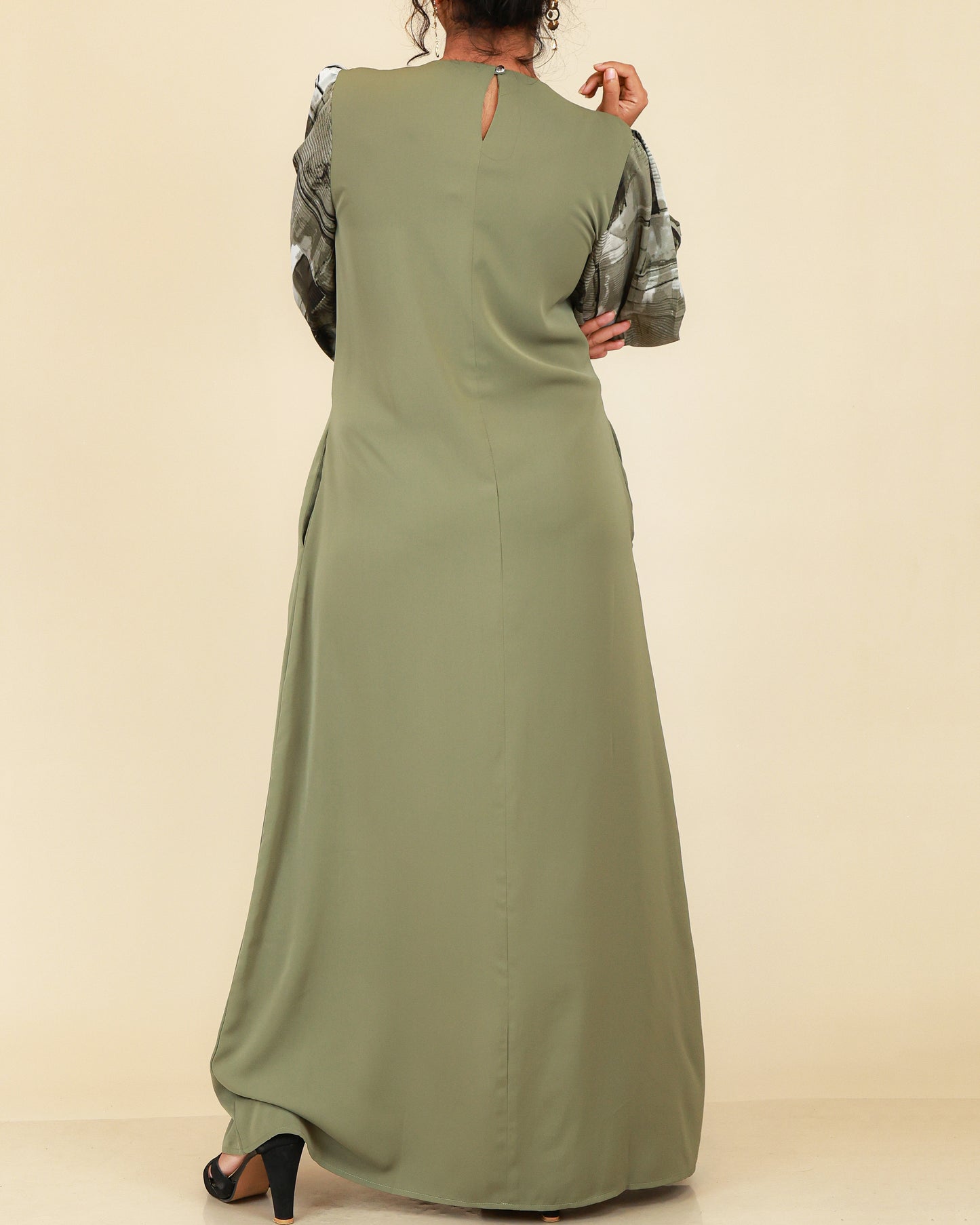 Velora Muse Abaya – Olive