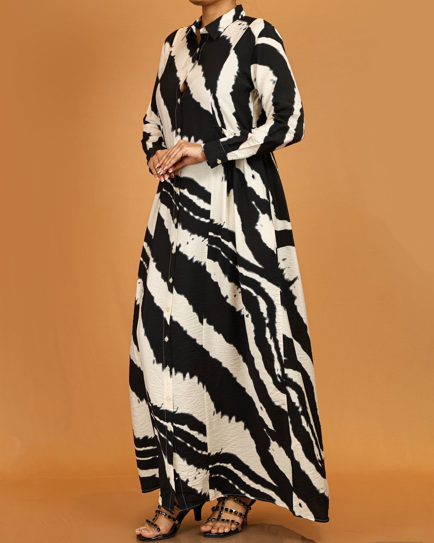 Zahra Black Abstract Button-Down Dress
