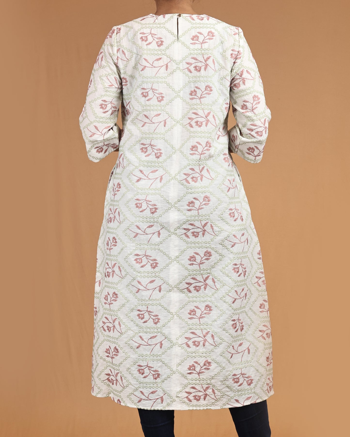 Floral Diamond-Pattern Midi – Pink
