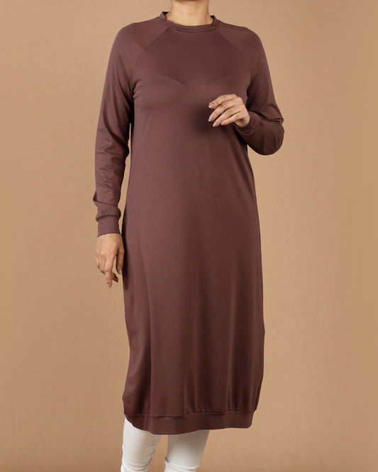 Body-Fit Long Sleeve Top – Below Knee Length with Wrist Elastic