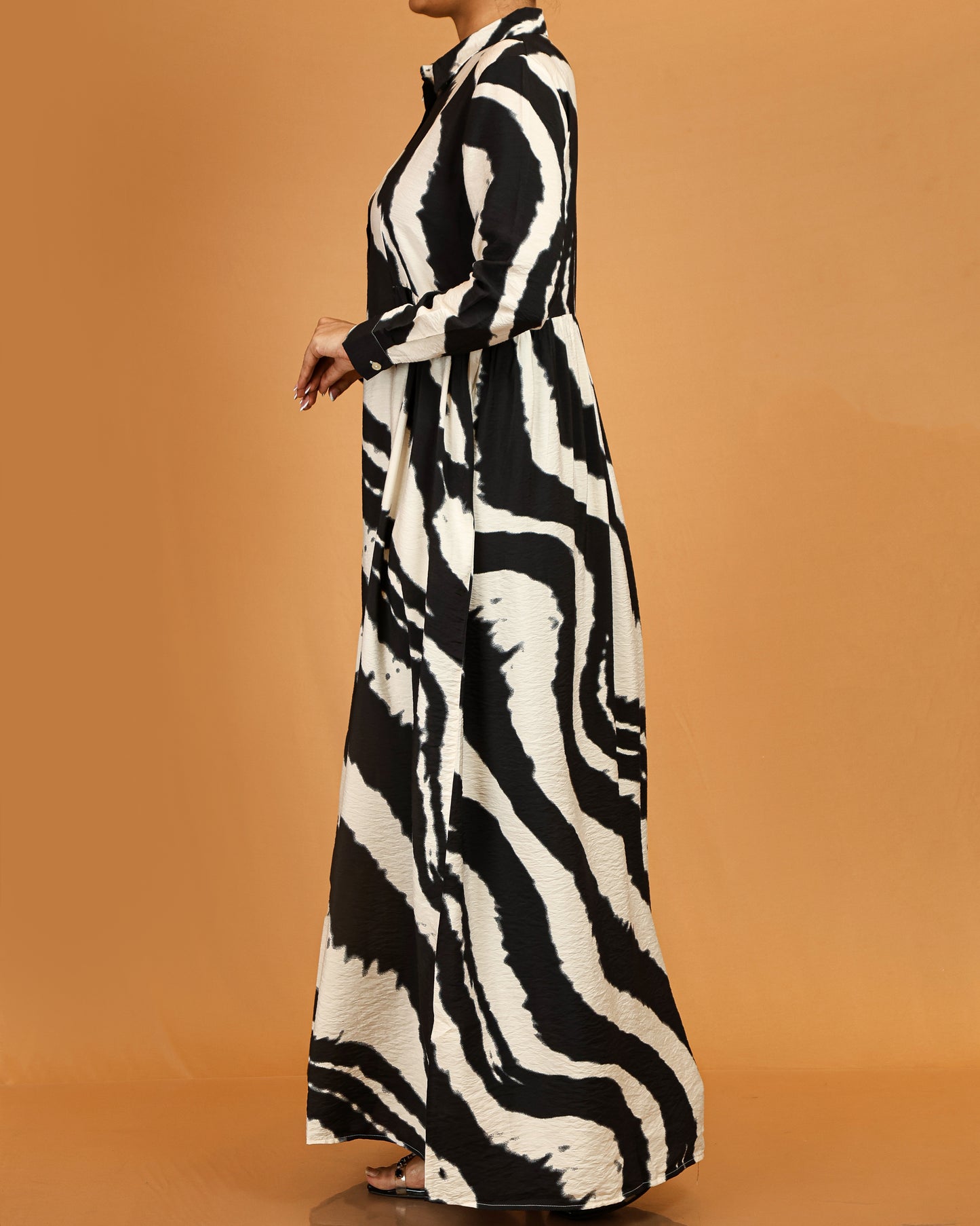 Zahra Black Abstract Button-Down Dress