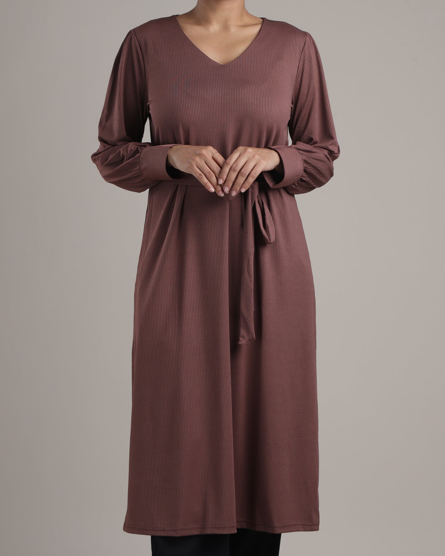 Casual Deep V-Neck Long Sleeve Top – Sleek & Comfortable Fit