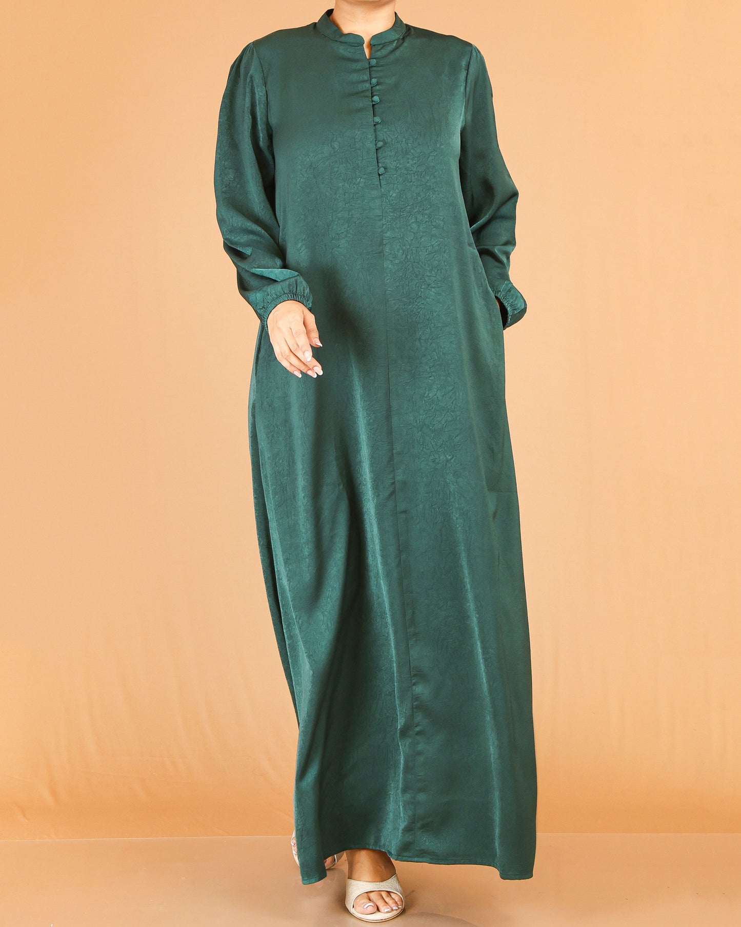 Emerald Green Mandarin Collar Abaya with Button Placket Detail