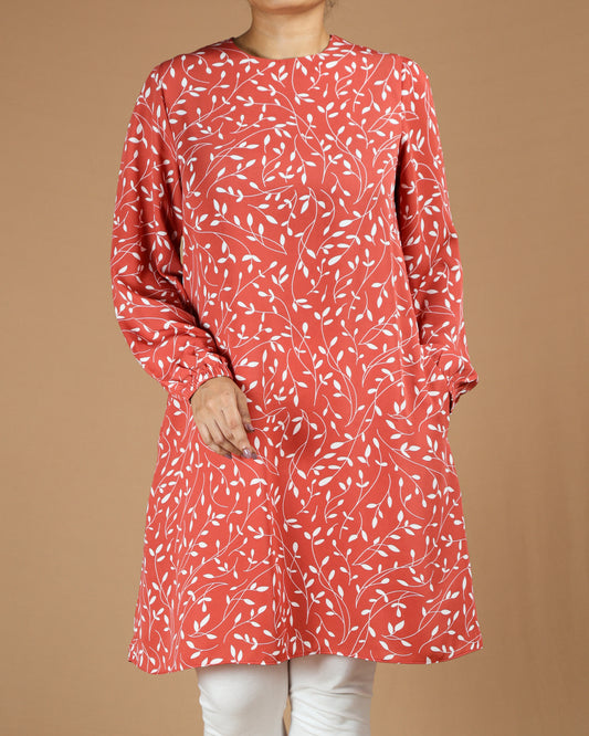 Leaf-Print Long Top with Pockets